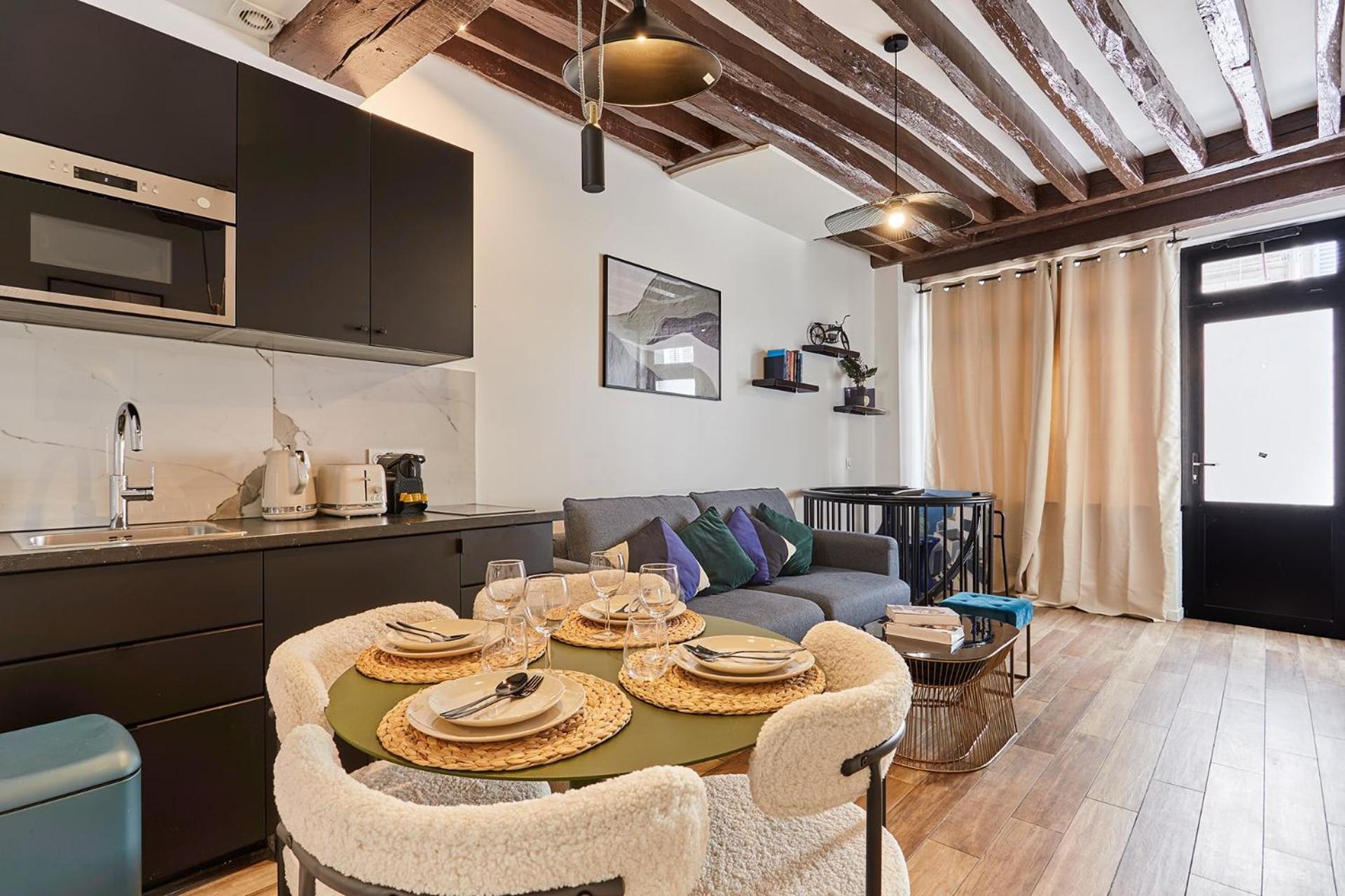 Duplex In The Center Of Apartment Paris
