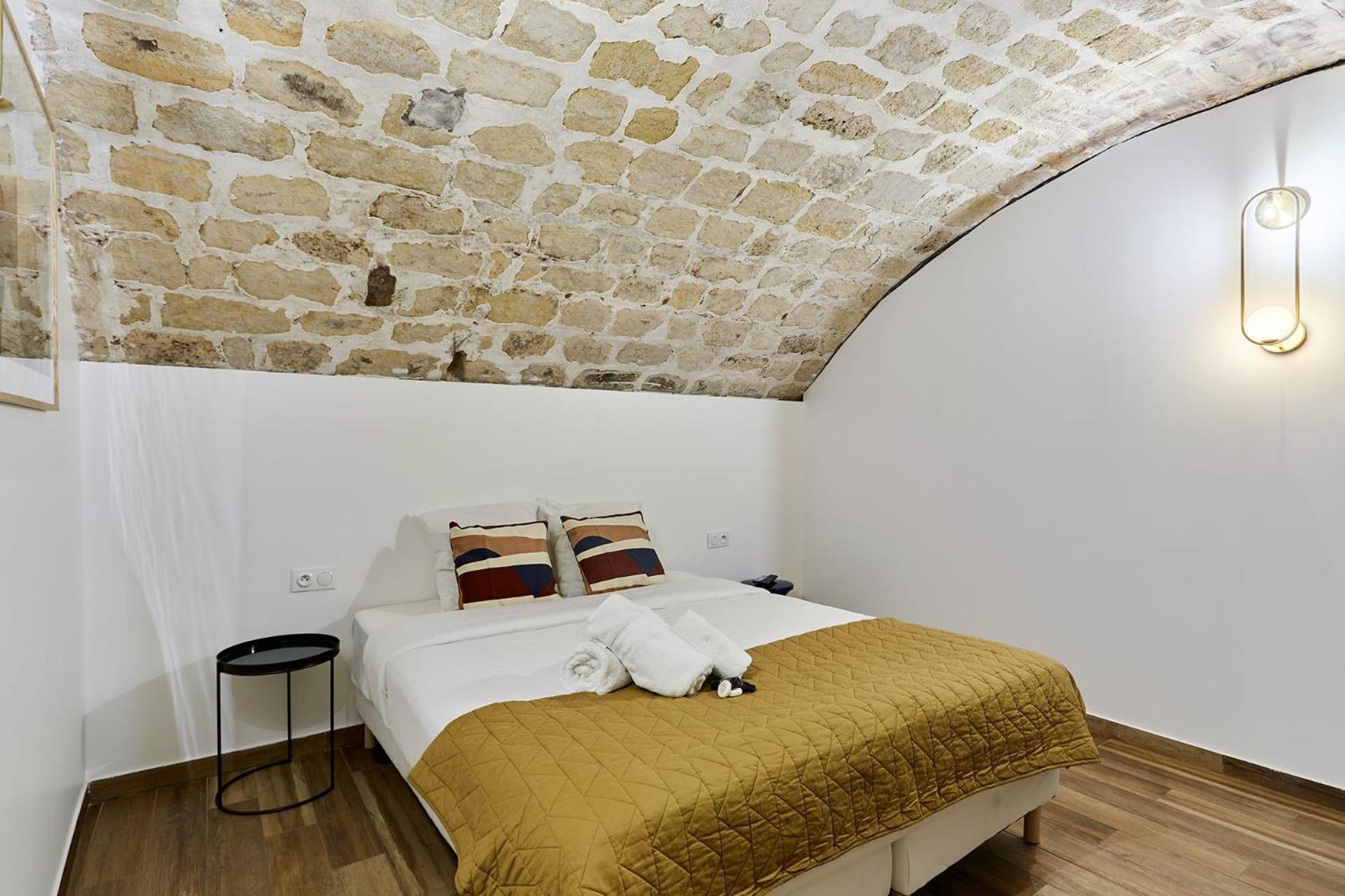 Duplex In The Center Of Apartment